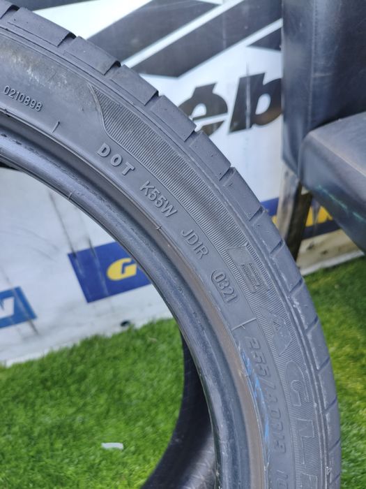 255 40 19 Goodyear Dunlop