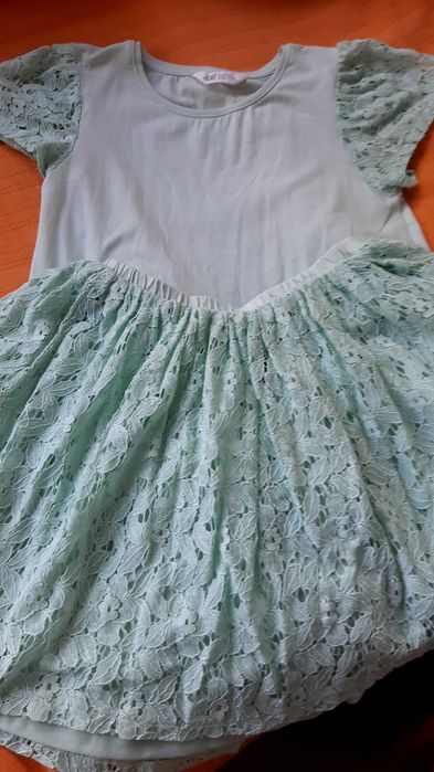 Костюм,за официален повод 100% памук,дантела Н&М, ръст 134/140