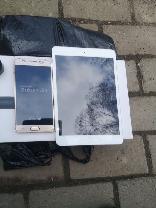 Планшет и телефон идр.