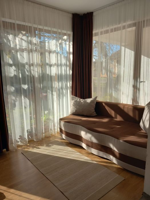 Casă de vânzare în comuna Apa – proprietate spațioasă, eficientă energetic, cu teren generos de 3.200 m²