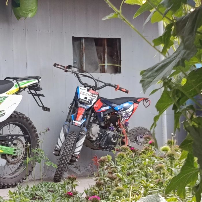 Продам Zuumav s3 t50