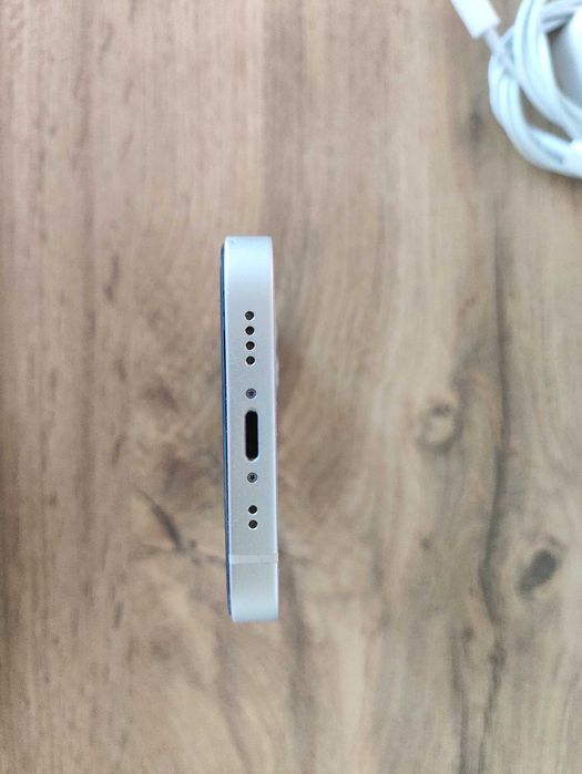 Смартфон iPhone 13 mini