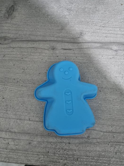 Matrita silicon om de turta dulce