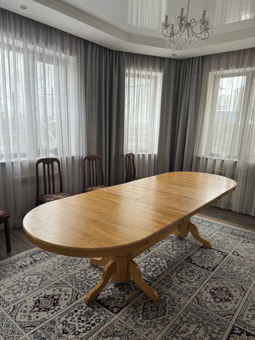 Стол  из дерево