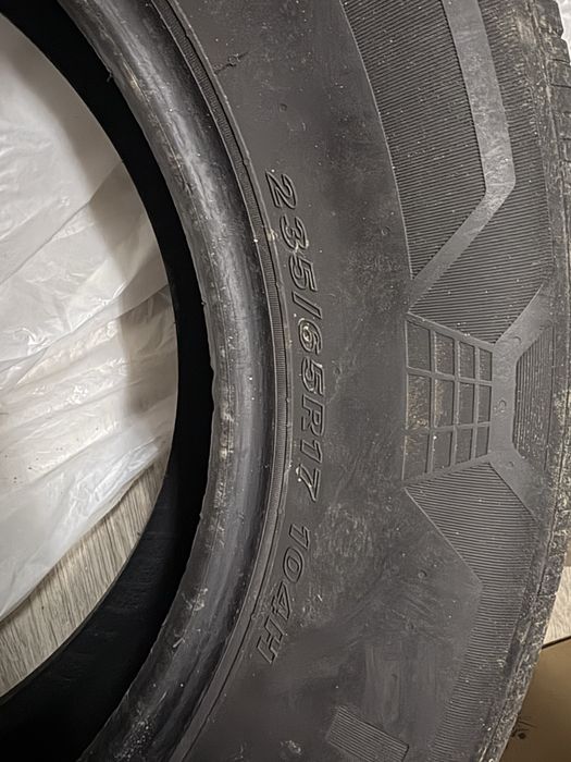 Авто шина 235/65R17