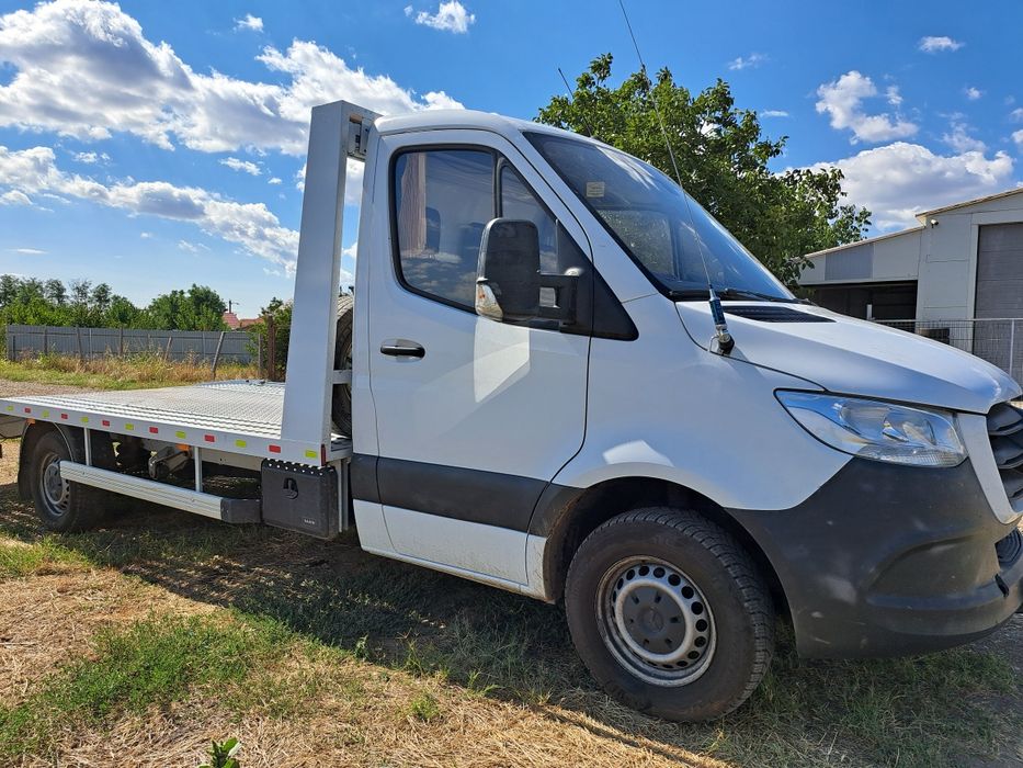 Autoplatformă mercedes sprinter