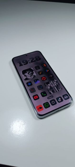 обменяю телефон.