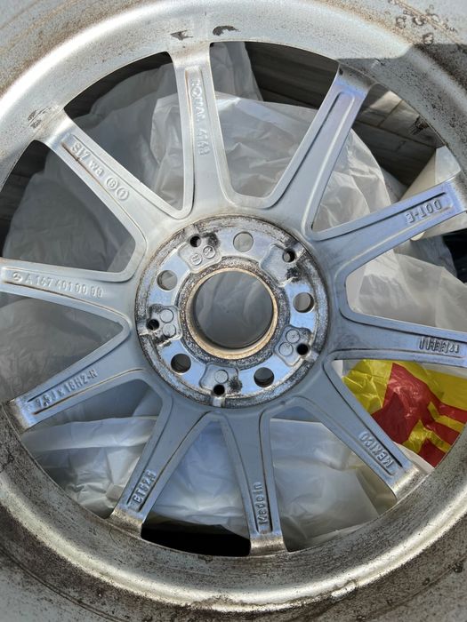 Jante Mercedes Benz GLE 18” cu anvelope de iarna
