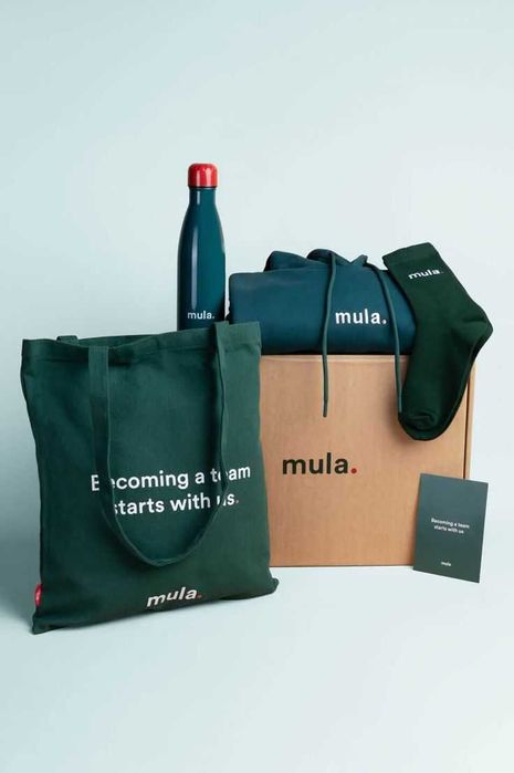 эксклюзивные бизнес-подарки и корпоративные сувениры на заказ!