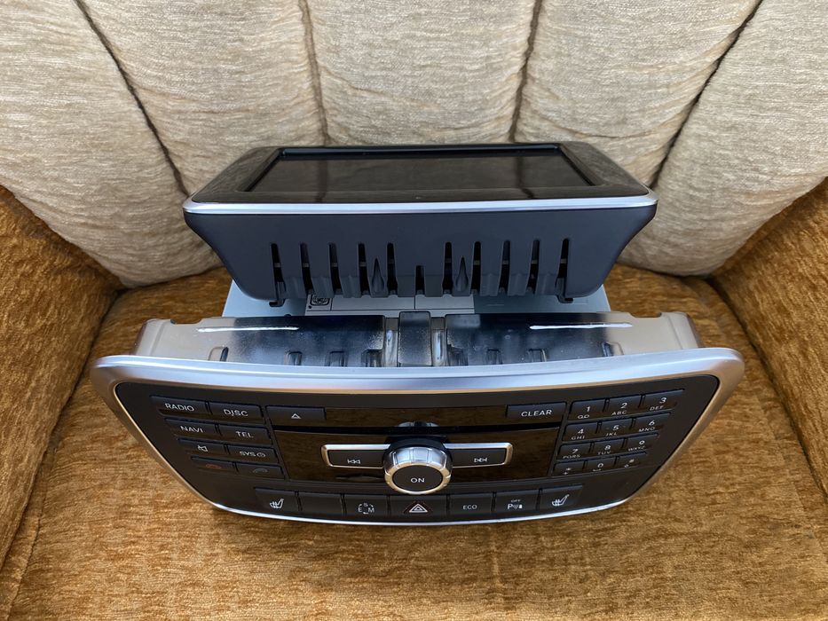 Navigatie / Unitate / Display Mercedes A B CLA GLA : A2469008808