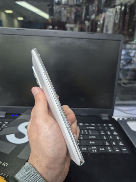 Galaxy s21 5G /8GB 256GB