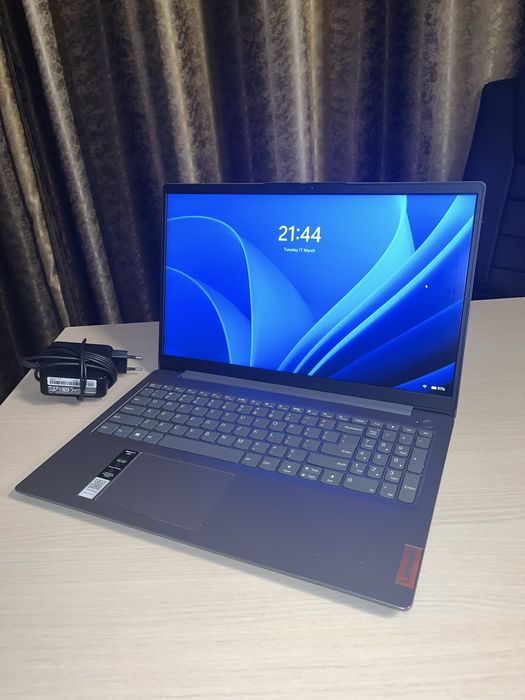 laptop lenovo.