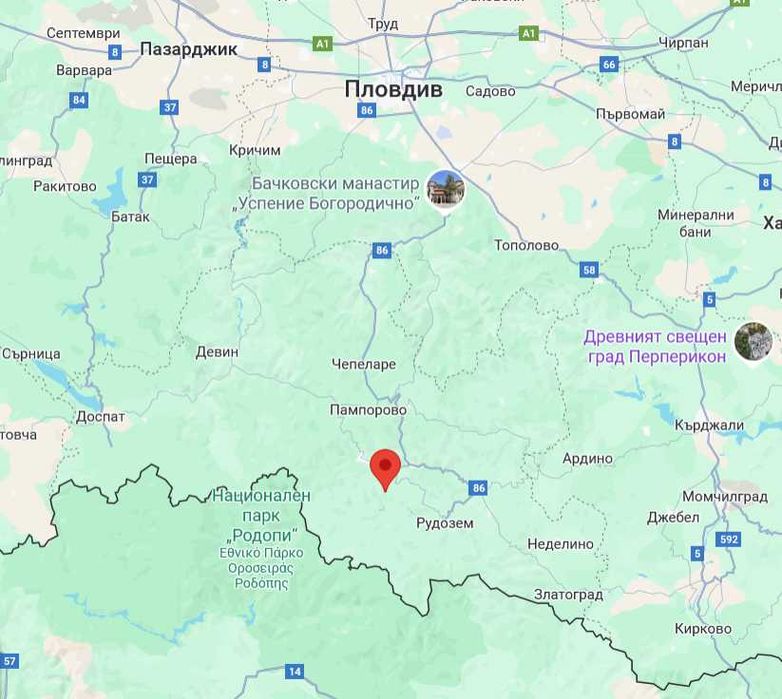 Продавам ЗЕМЕДЕЛСКА ЗЕМЯ в живописното родопско село Солища