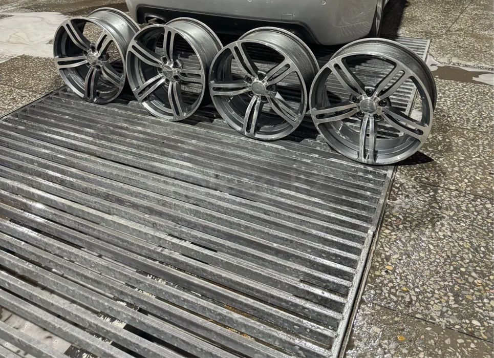 Диски r19 в отличном состоянии