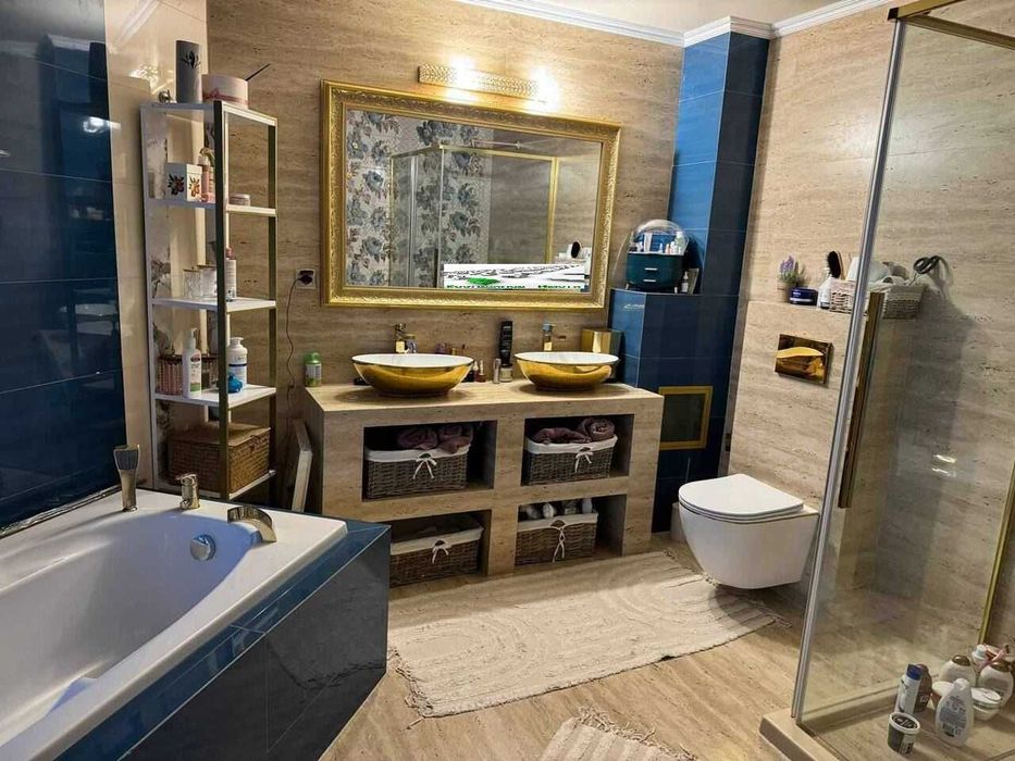 Продава се Многостаен апартамент в Пловдив, Кършияка - 320 кв.м за 2750 €/кв.м - Снимка #10