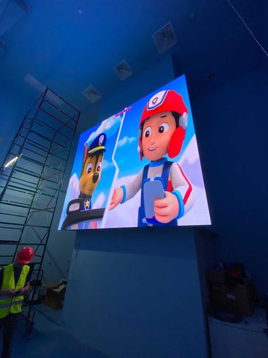 монтаж лэд экрана