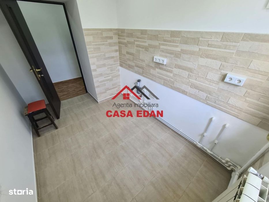 Ap 2 cam in Campina--54.000 e