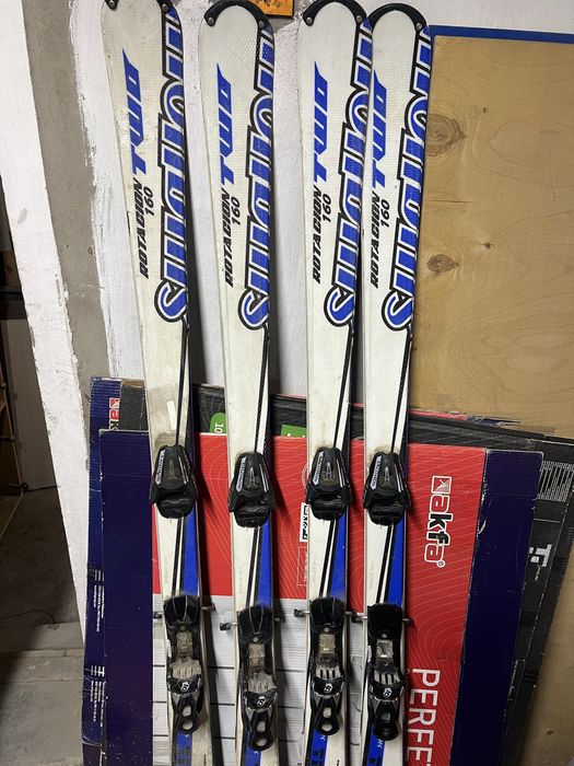 Лыжи              .