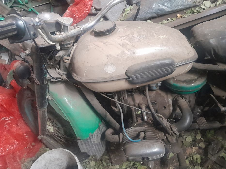 Мотоцикл урал срочно