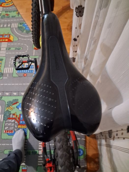 Vând bicicleta ROKRIDER 540 2023