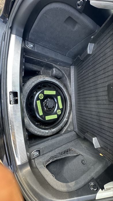 Dezmembrari/Dezmembrez Audi A4 B8 2.0 TDI CAGA 143cp Automat cod MMV