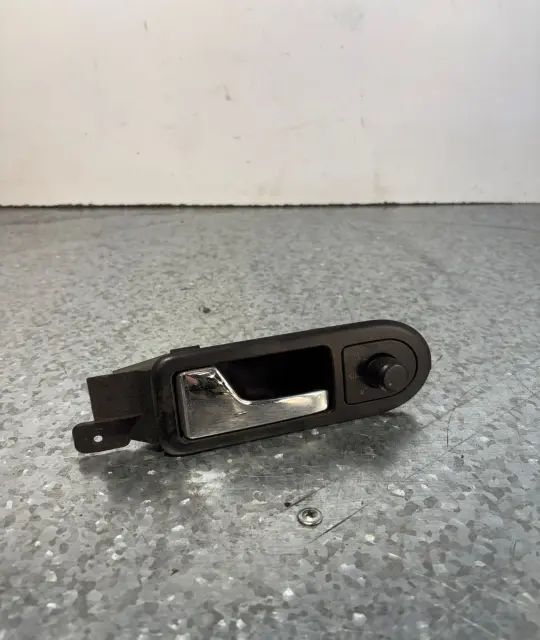 Maner deschidere din interior usa fata stanga Volkswagen VW Golf 2000