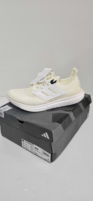 Спортни маратонки/ Addidas 'ultra boost'mbt 2.0 [43]