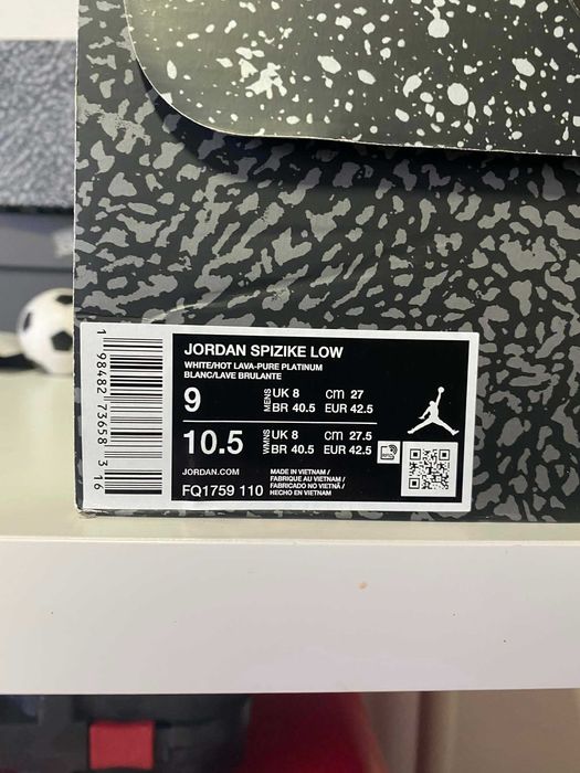 Adidasi Jordan Spizike