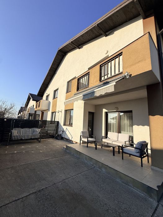 PROPRIETAR!!! Casa tip duplex mobilata și utilată!!!