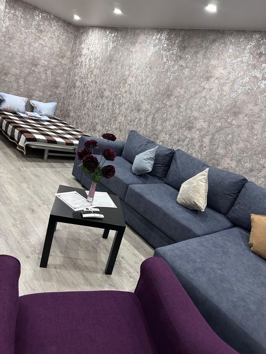 Сдам 1,5 Евролюкс Площадь РЕСПУБЛИКИ