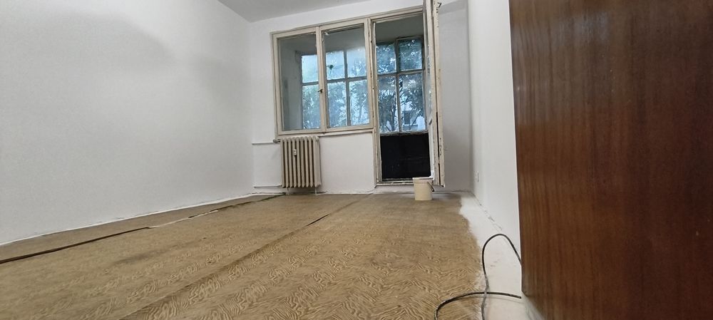 Apartament 3 camere de vânzare în Berceni aleea Uiara 4a