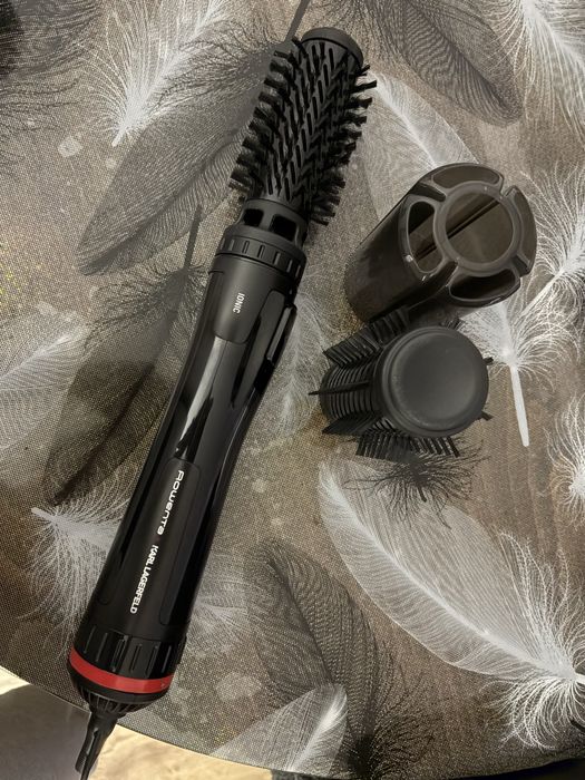 Четка с горещ въздух Rowenta x Karl Lagerfeld