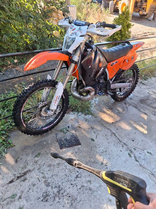 Продавам KTM SX250