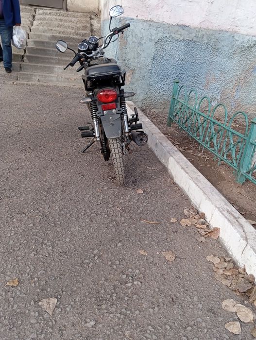 Продам мотоцикл  Рейсер