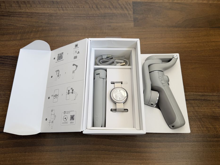 Dji OM 5 sistem de stabilizare dji osmo mobile 5 - 3 axe