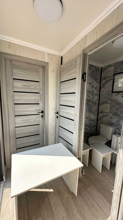 Вагон на колесах