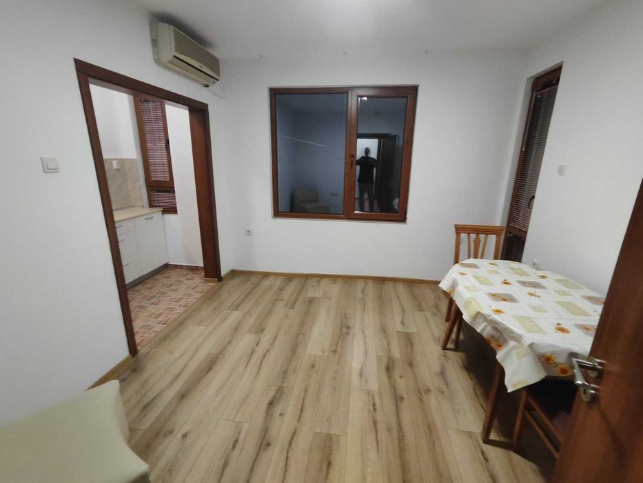 Продава се Офис в Варна, Левски - 110 кв.м за 4 €/кв.м - Снимка #6