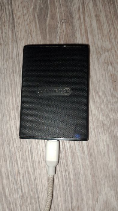 Жёсткий диск 320 гб