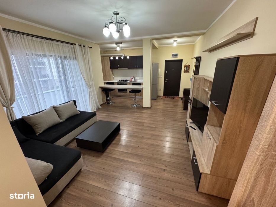 Închiriez apartament 2 camere și 2 locuri de parcare