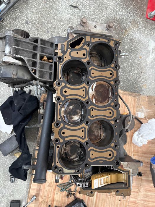 Двигател вр6 vr6 R30 R32 ауди фолксваген Turbo 1000hp