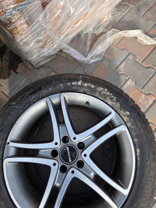 продавам гуми с джанти спорт пакет  18 за w222