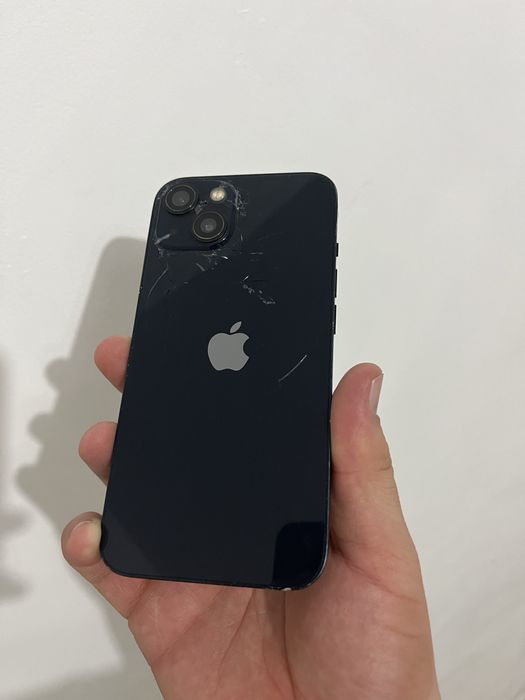 Айфон 13 сатылады