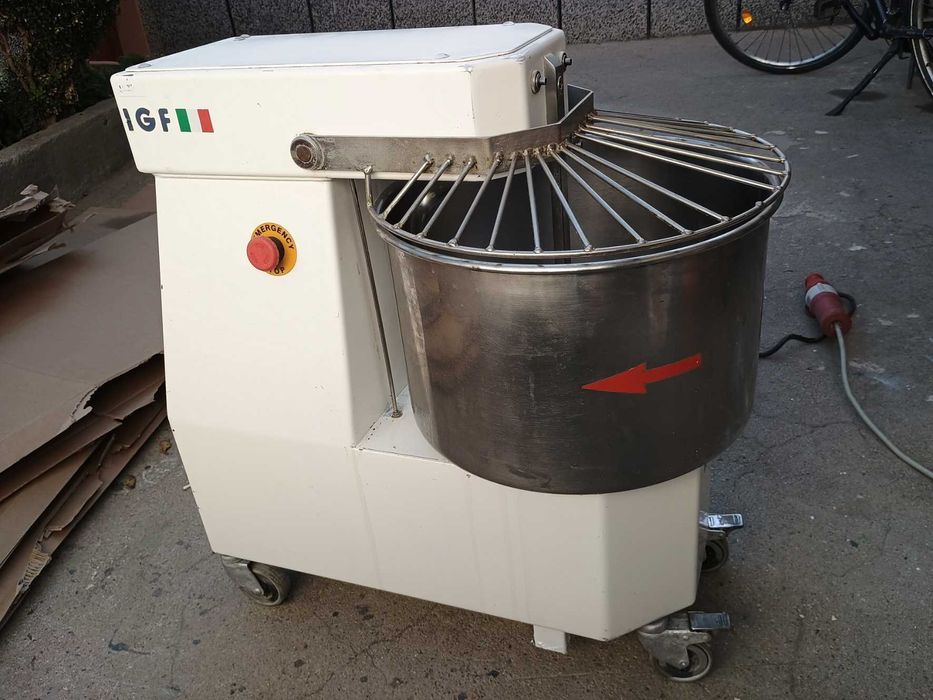 Tестомесачка 33литра IGF 2200 S25