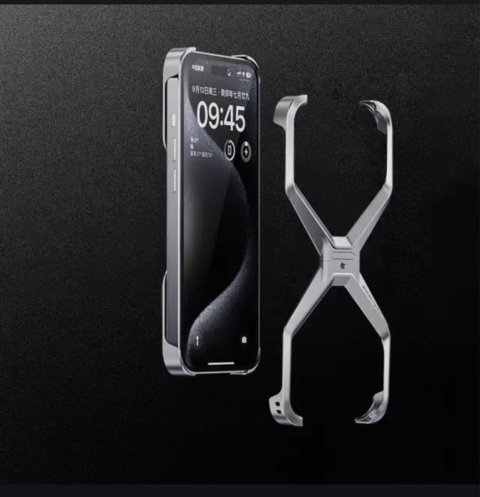 Алюминиевый чехол на IPhone 15 pro