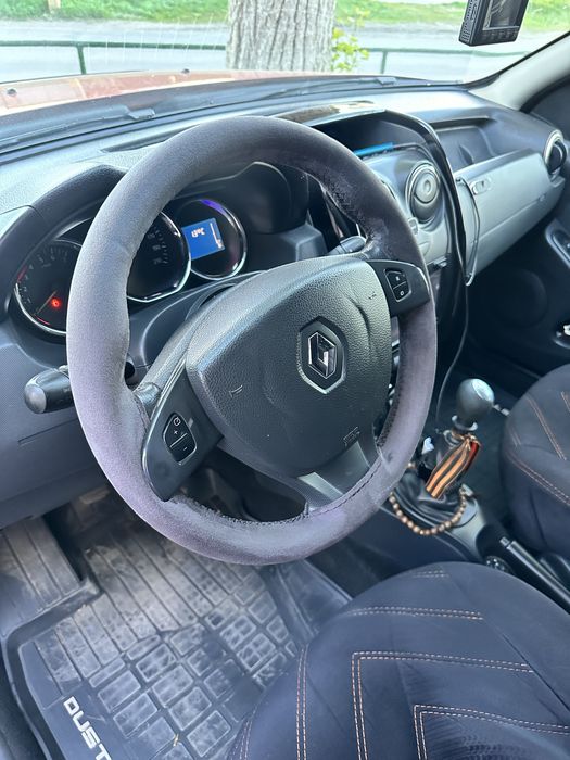 Оплетки на руль, обшивка руля