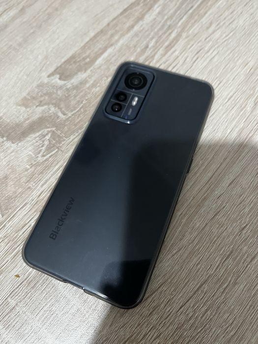 Продам смартфон.