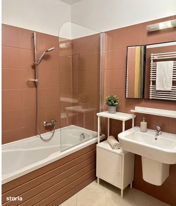 Apartament 3 camere | 96 mp utili & Terasa | Zona Scoala Americana