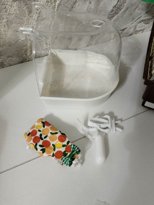 Продам клетку для попугая