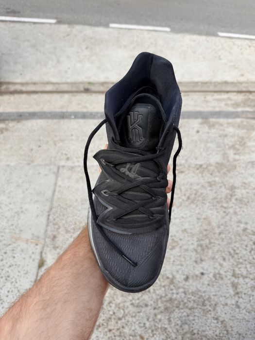 Nike Kyrie 5 “Neon Sole”