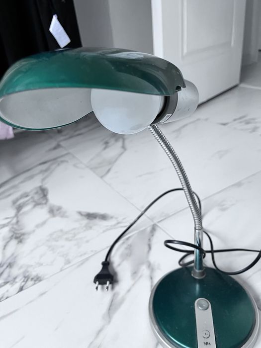 Продам светильник